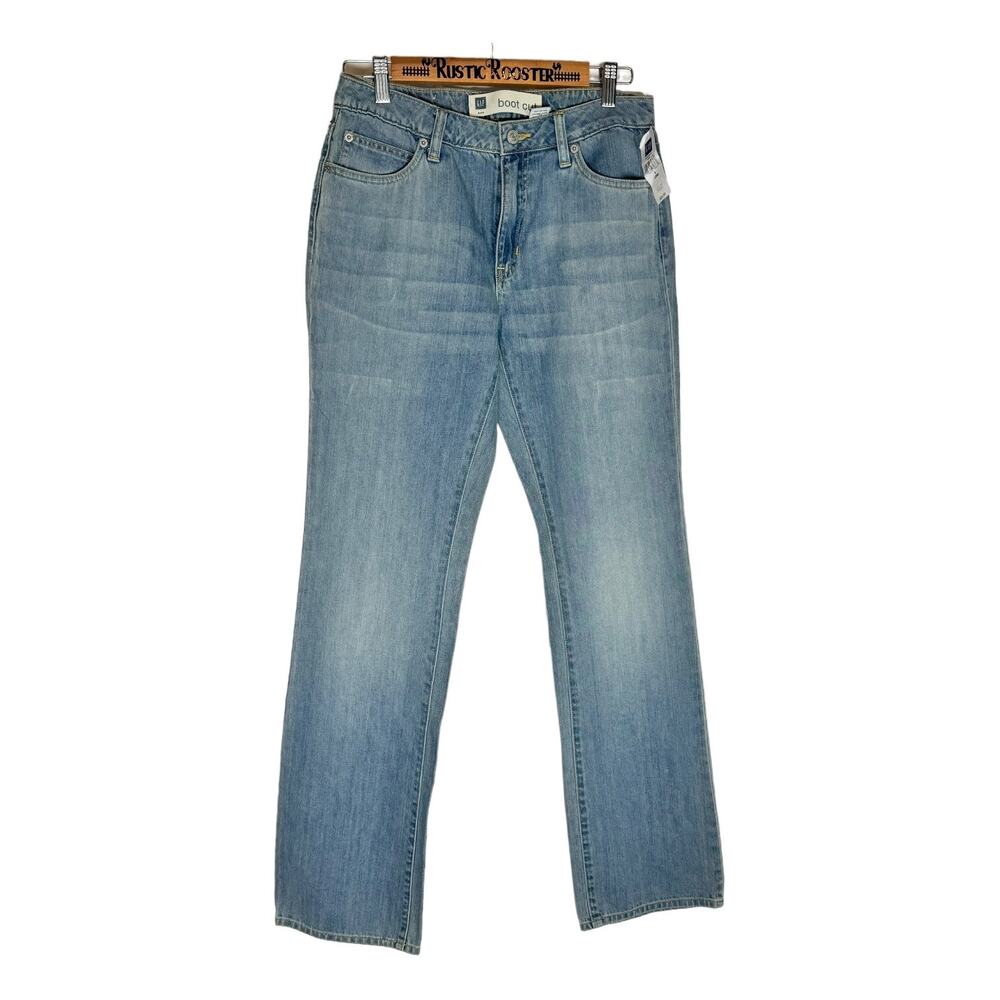 GAP Medium Wash BootCut Just below waist slightly loose Jeans 6 Tall NWT